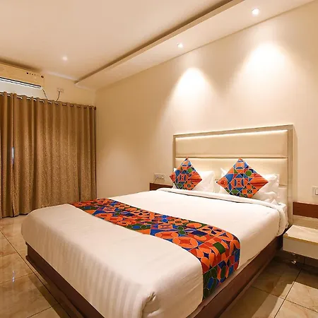Fabhotel High Rise - Marathalli Bangalore Exterior photo